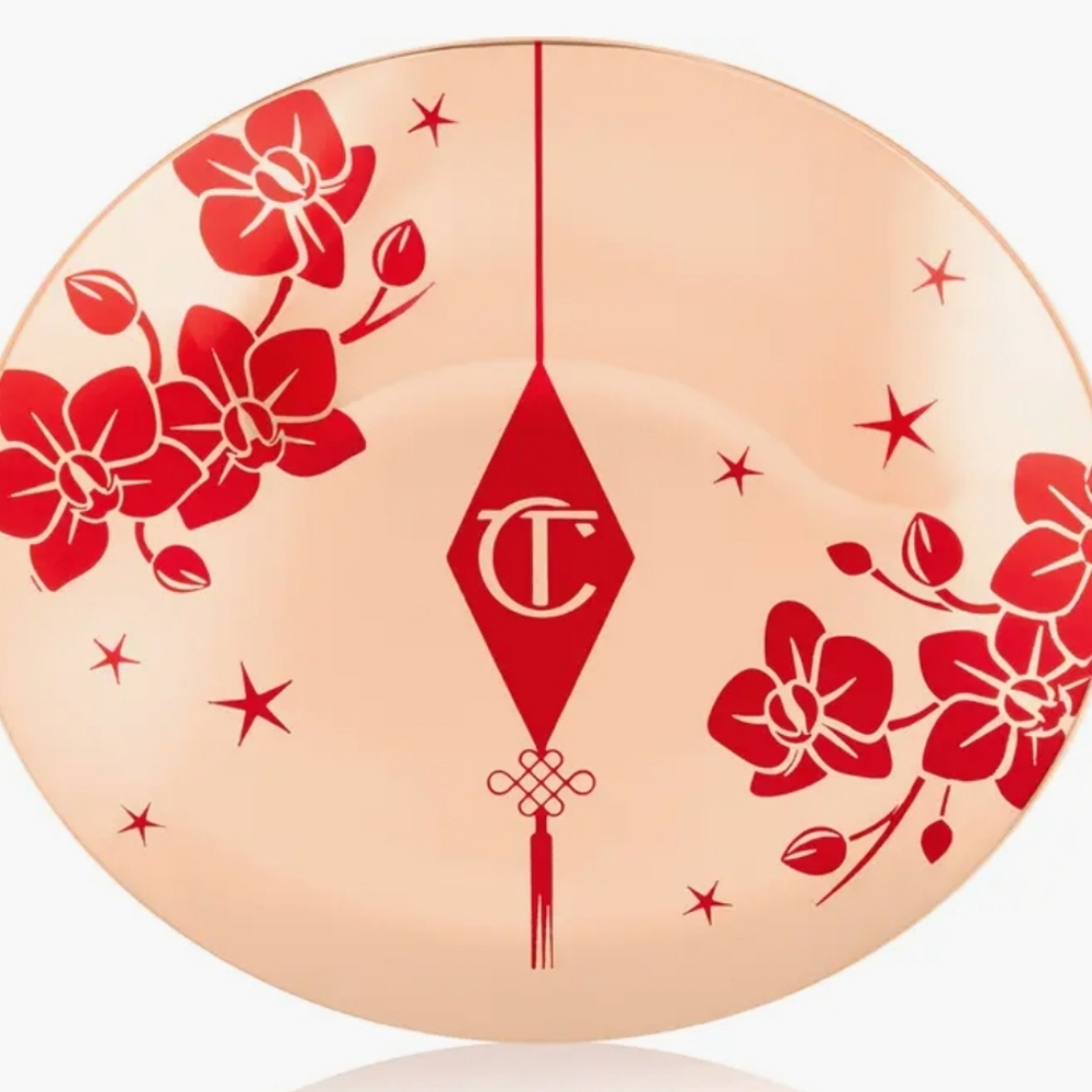 Charlotte Tilbury Airbrush Flawless Finish Powder - 4 Deep/Force 0.28 oz - Picture 4 of 6